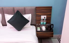Hotel The Best Delhi Airport